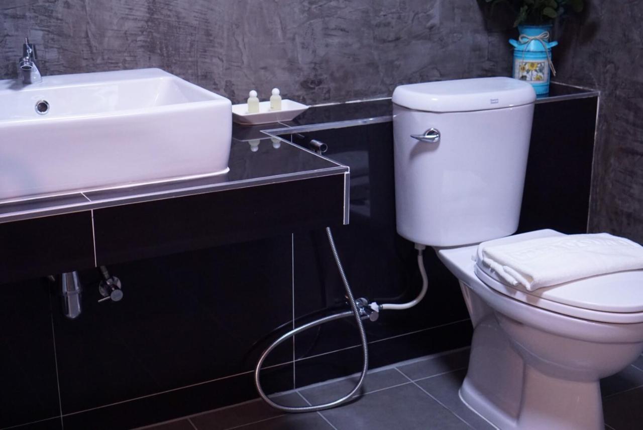 S.S.Hotel Nangrong Ngoại thất bức ảnh